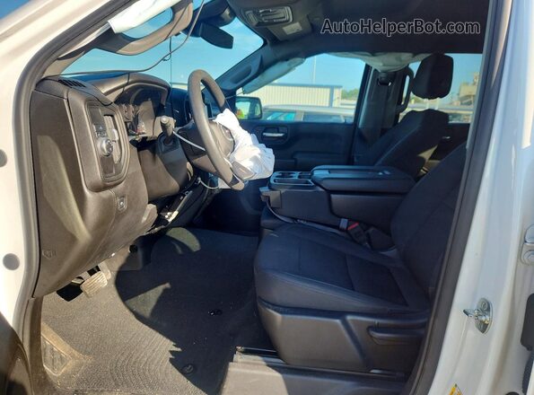 1GTPHAEK3SZ112863 2025 GMC SIERRA White Front interior view