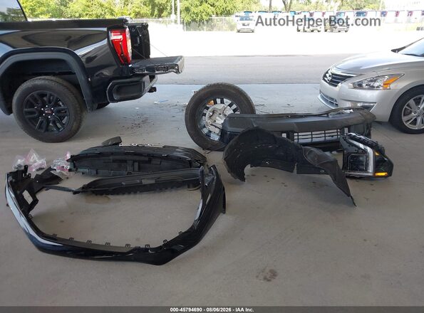 1GTPHAEK8SZ135748 2025 GMC SIERRA Black Вид щитка приладів
