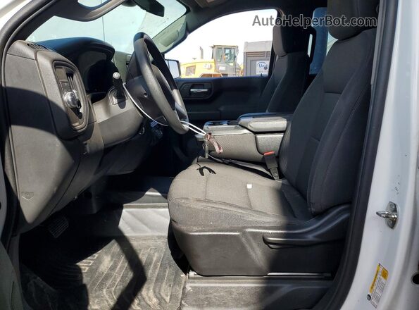 1GTRHAED1RZ190627 2024 GMC SIERRA Белый Вид салона спереди