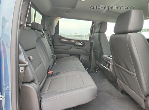 1GTUUCE80TZ306069 2026 GMC SIERRA Blue Vista de los asientos traseros