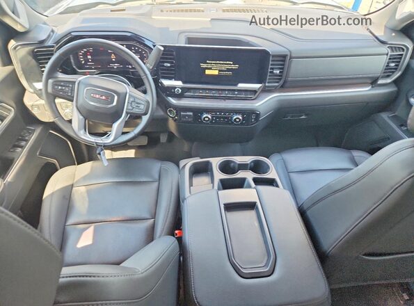 1GTUUDED9TZ266352 2026 GMC SIERRA Серый Вид панели приборов
