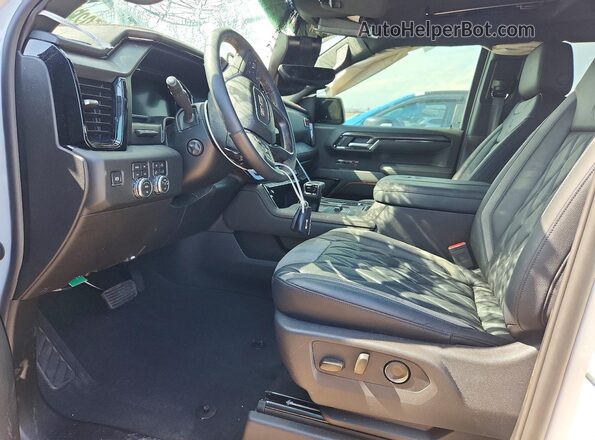 1GTUUEEL4TZ320654 2026 GMC SIERRA White Widok wnętrza z przodu