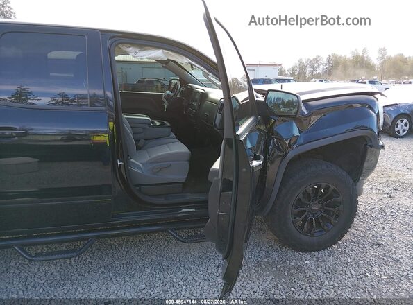 1GTV2LEC5JZ109023 2018 GMC SIERRA Black Front interior view