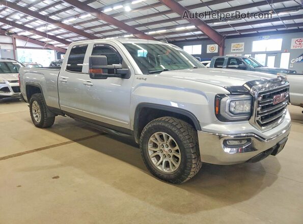 1GTV2MEC5HZ108986 2017 GMC SIERRA Silver Przód prawy