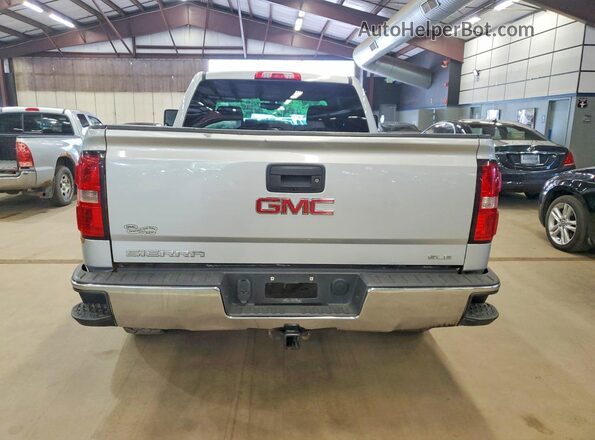 1GTV2MEC5HZ108986 2017 GMC SIERRA Silver Widok z tyłu