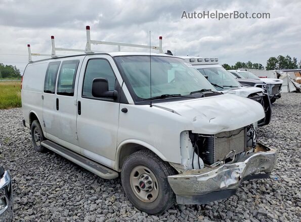 1GTW7AF78N1197002 2022 GMC SAVANA Белый Передняя правая четверть