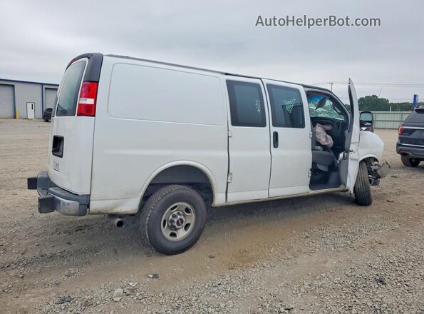 1GTW7AFG1L1197940 2020 GMC SAVANA White Rear right