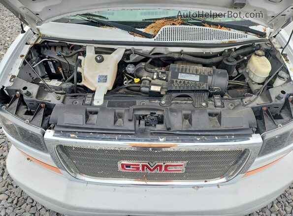 1GTW7AFG3H1135964 2017 GMC SAVANA Белый Вид подкапотного пространства