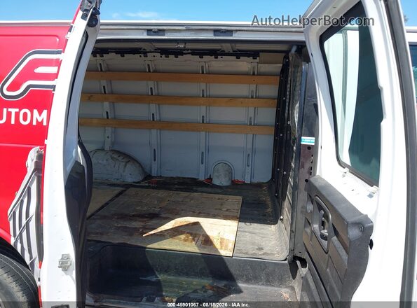1GTW7AFG5L1237419 2020 GMC SAVANA CARGO White Հետևի նստատեղերի տեսք