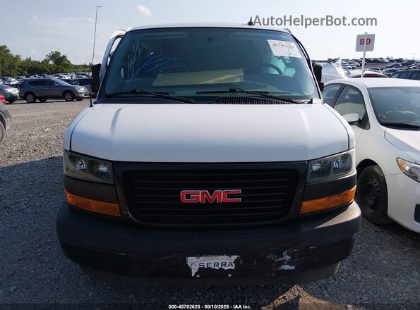 1GTW7AFP0N1140423 2022 GMC SAVANA CARGO Белый Вид щитка приборов