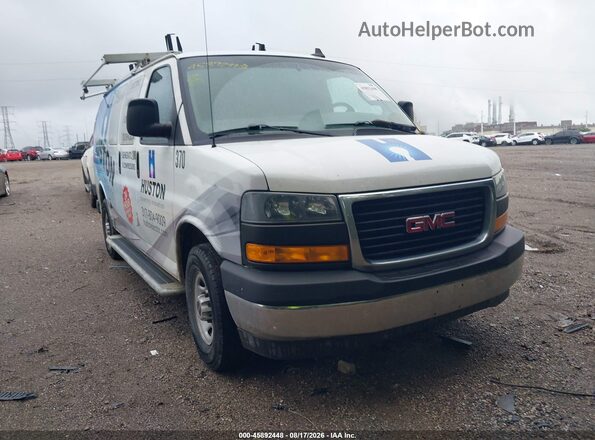 1GTW7AFP1N1143458 2022 GMC SAVANA CARGO White Դիմացի տեսք
