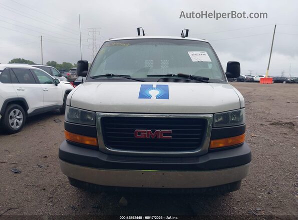 1GTW7AFP1N1143458 2022 GMC SAVANA CARGO White Սարքավորումների վահանակի տեսք