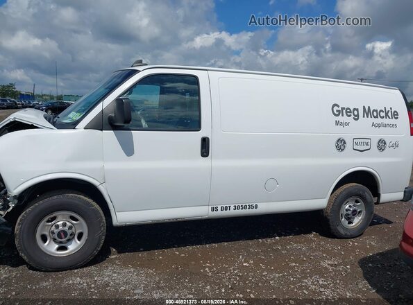 1GTW7AFP4M1155912 2021 GMC SAVANA CARGO White 360 interior view