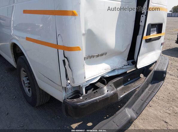 1GTW7AFP5S1127713 2025 GMC SAVANA CARGO White Widok zestawu wskaźników
