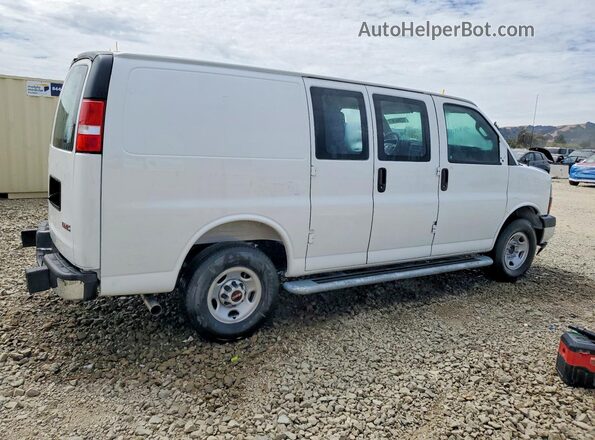 1GTW7AFP7T1224994 2026 GMC SAVANA White Задня права чверть