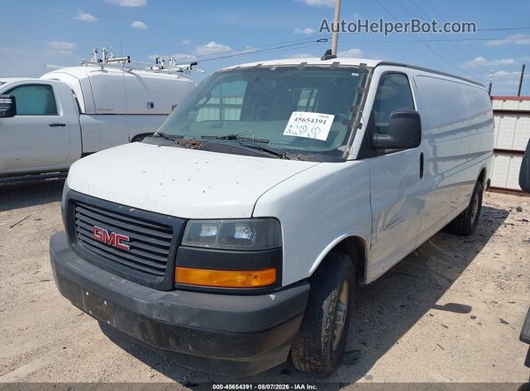 1GTW7BFP3P1112642 2023 GMC SAVANA CARGO White Przód lewy
