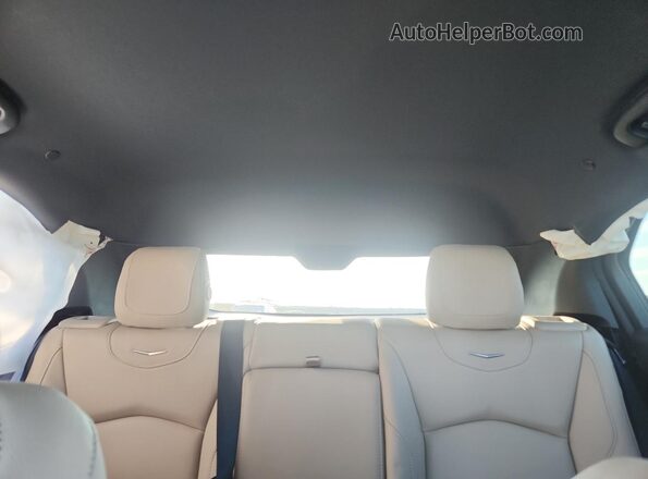 1GYAZAR40RF247464 2024 CADILLAC XT4 Gray Հետևի նստատեղերի տեսք