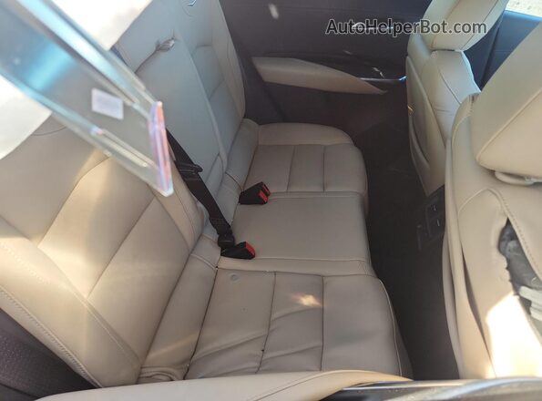 1GYAZAR40RF247464 2024 CADILLAC XT4 Gray Սալոնի հետևի տեսք