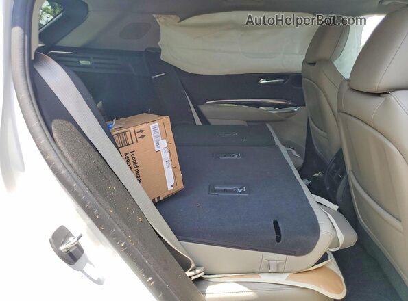 1GYAZAR4XPF216140 2023 CADILLAC XT4 White უკანა სავარძლების ხედი