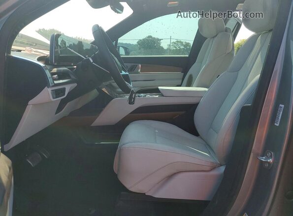 1GYC3KML9TZ703367 2026 CADILLAC VISTIQ Two Tone წინა სალონის ხედი