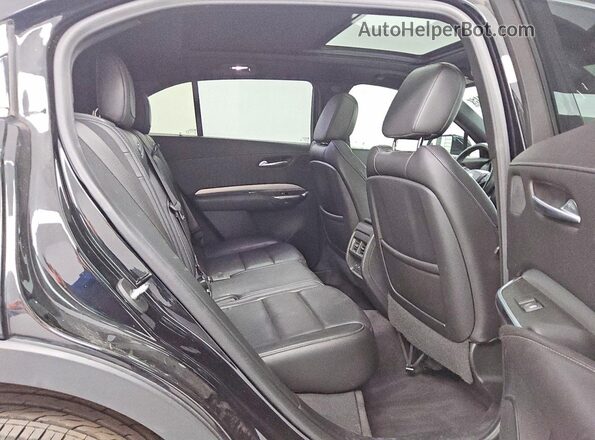 1GYFZCR40KF146383 2019 CADILLAC XT4 Black Vista interior trasera