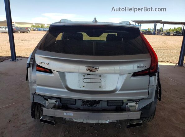 1GYFZCR40MF011696 2021 CADILLAC XT4 Silver Vista trasera