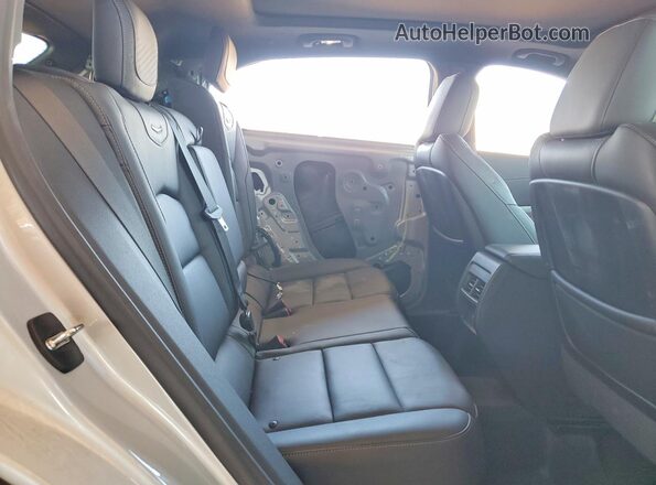 1GYFZCR40MF011696 2021 CADILLAC XT4 Silver Vista de los asientos traseros