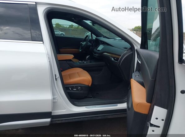 1GYFZCR47LF098799 2020 CADILLAC XT4 Белый Вид салона спереди