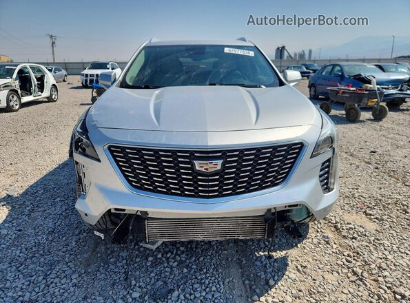1GYFZCR47MF035087 2021 CADILLAC XT4 Silver Вид спереду