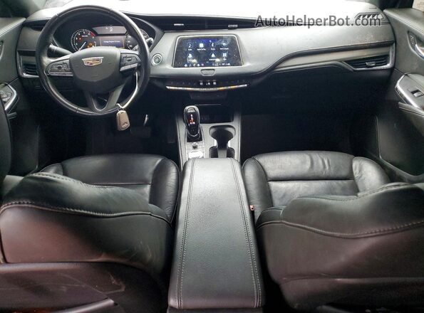 1GYFZCR4XPF175817 2023 CADILLAC XT4 Gray წინა პანელის ხედი