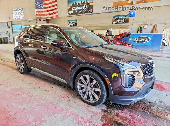 1GYFZDR40MF055834 2021 CADILLAC XT4 Burgundy Передня права чверть