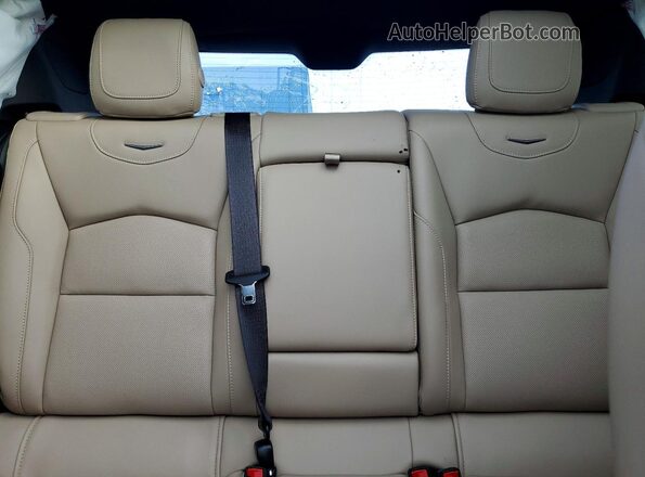 1GYFZDR41RF100139 2024 CADILLAC XT4 Белый Вид задних сидений