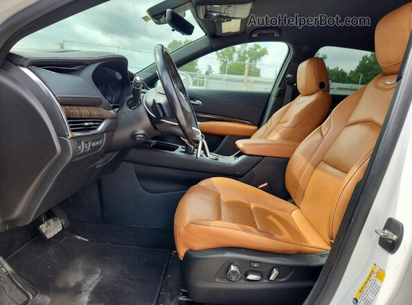 1GYFZDR42KF204581 2019 CADILLAC XT4 White Вид салону спереду