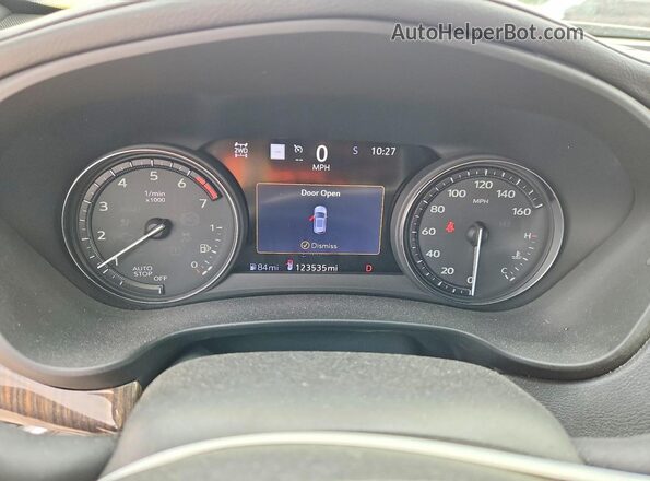 1GYFZDR42KF204581 2019 CADILLAC XT4 White Вид щитка приладів