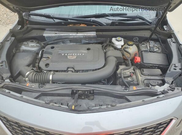 1GYFZDR42PF122406 2023 CADILLAC XT4 Silver ძრავის განყოფილების ხედი