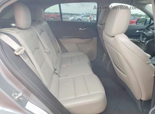 1GYFZDR42PF122406 2023 CADILLAC XT4 Silver უკანა სალონის ხედი