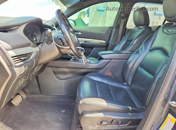 1GYFZDR44LF018266 2020 CADILLAC XT4 Charcoal Vista interior delantera
