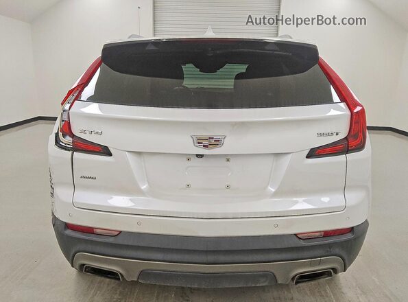 1GYFZDR45LF105142 2020 CADILLAC XT4 Белый Вид сзади