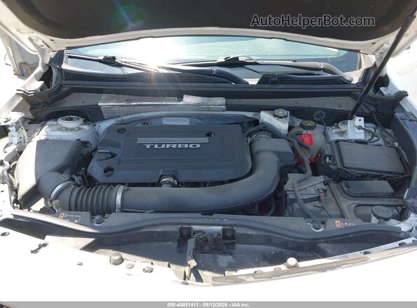 1GYFZDR47KF103858 2019 CADILLAC XT4 White Widok z tyłu