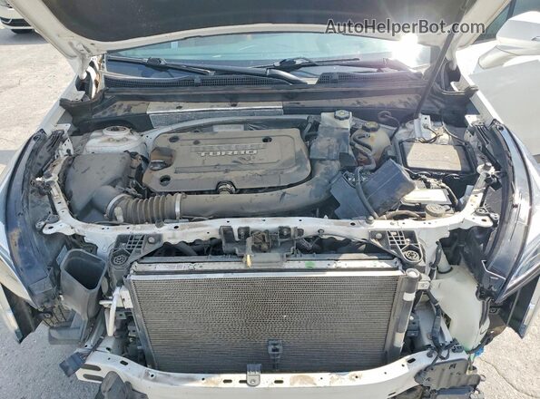 1GYFZDR48KF118059 2019 CADILLAC XT4 Белый Вид подкапотного пространства
