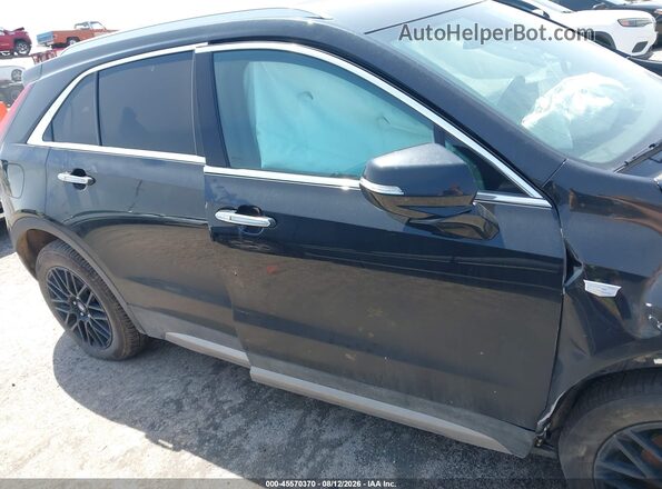 1GYFZDR49NF134646 2022 CADILLAC XT4 Black 
