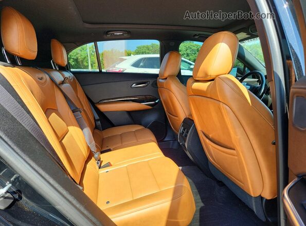 1GYFZDR4XKF117639 2019 CADILLAC XT4 Black Вид задньої частини салону