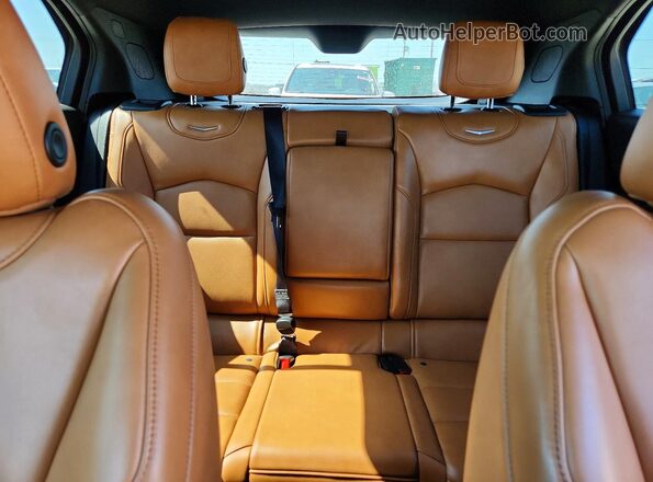 1GYFZDR4XKF117639 2019 CADILLAC XT4 Black Вид задніх сидінь