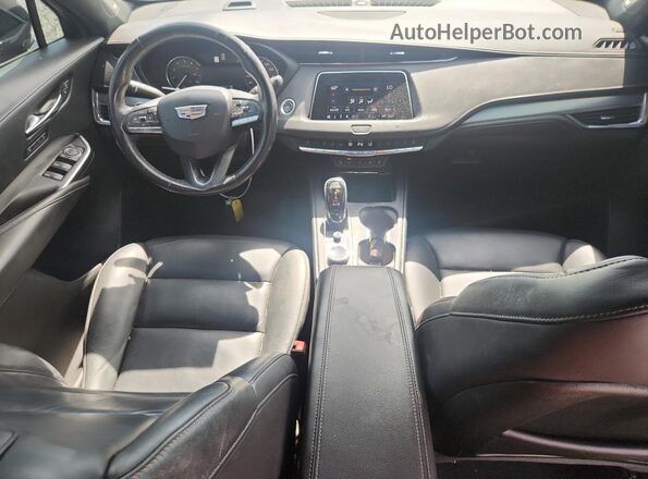 1GYFZDR4XMF077257 2021 CADILLAC XT4 Black წინა პანელის ხედი