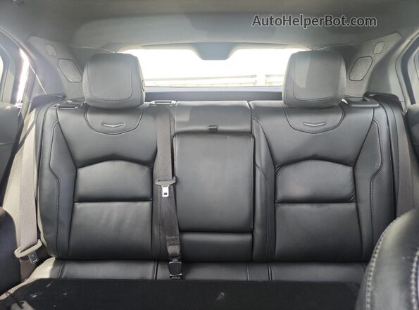 1GYFZDR4XMF077257 2021 CADILLAC XT4 Black უკანა სავარძლების ხედი