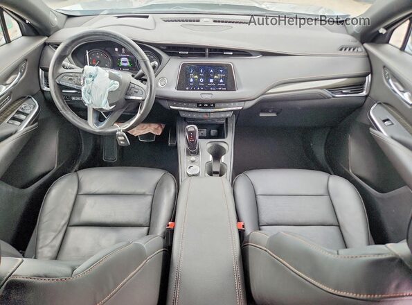 1GYFZER41PF131510 2023 CADILLAC XT4 Gray Առջևի վահանակի տեսք