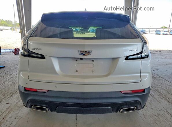 1GYFZER4XPF101745 2023 CADILLAC XT4 White უკანა ხედი