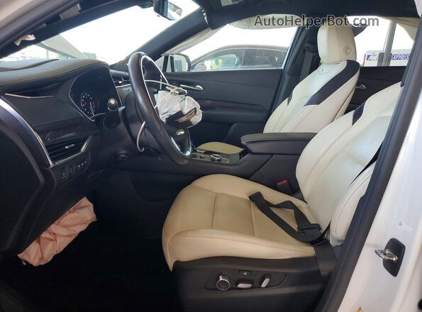 1GYFZER4XPF101745 2023 CADILLAC XT4 White წინა სალონის ხედი