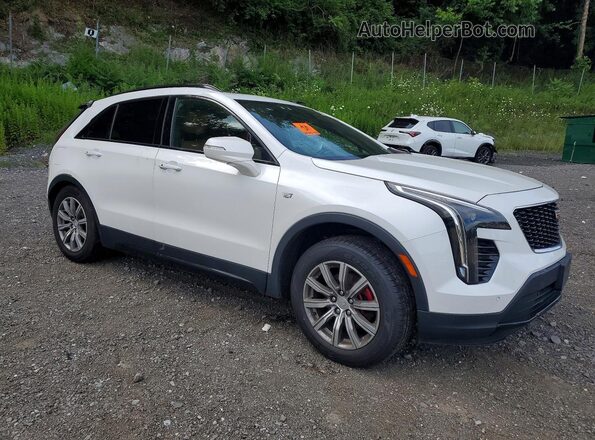 1GYFZFR44MF017762 2021 CADILLAC XT4 White Delantero derecho