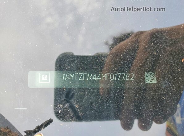1GYFZFR44MF017762 2021 CADILLAC XT4 White Vista de la etiqueta del VIN